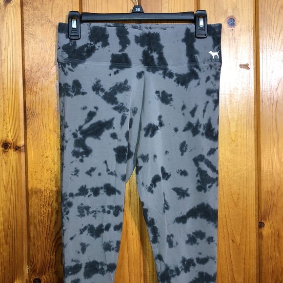 Pink Victoria’s Secret leggings tie dye small pants active wear comfy unique - Picture 5 of 7